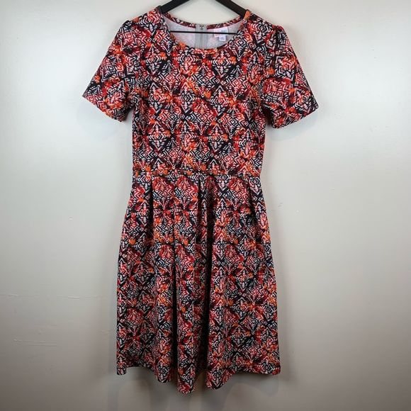 LuLaRoe Dresses & Skirts - LuLaRoe Amelia Dress XL